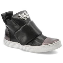 Botki damskie Carinii, skórzane z ozdobną broszką, ciemnosrebrne, B3522-F99-G22-000-996. Czarne broszki damskie Carinii. Za 209.00 zł.