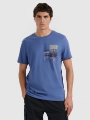 4F T-shirt regular z nadrukiem męski - granatowy XXL. Niebieskie t-shirty męskie 4f, m, bez wzorów, bez kołnierzyka. Za 69.99 zł.