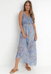 Niebieska Sukienka Valentin. Niebieskie sukienki damskie Born2be, s, bez wzorów, bez kołnierzyka, bez ramiączek, maxi, kopertowe. W wyprzedaży za 111.99 zł.