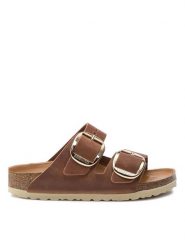 Birkenstock Klapki Arizona Big Buckle 1011073 Brązowy. Brązowe klapki damskie Birkenstock, bez wzorów, ze skóry, bez obcasa. Za 399.99 zł.