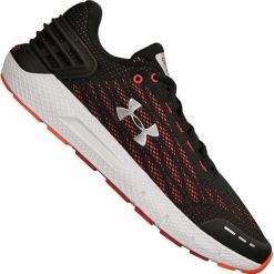 Czarne Buty biegowe Under Armour Charged Rogue M 3021225-002. Czarne buty fitness męskie Under Armour. W wyprzedaży za 379.00 zł.