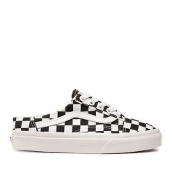 Klapki Vans. Białe klapki damskie Vans, bez wzorów, bez obcasa. Za 339.99 zł.