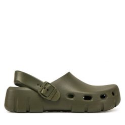 Klapki Birkenstock. Brązowe klapki damskie Birkenstock, bez wzorów, bez obcasa. Za 249.99 zł.
