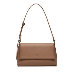 Torebka Calvin Klein. Brązowe torebki klasyczne damskie CALVIN KLEIN, bez wzorów, bez dodatków. Za 459.99 zł.
