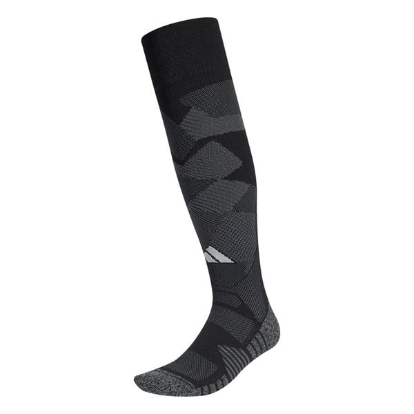 Skarpety bramkarskie adidas Tiro 26. Białe skarpetki męskie Adidas, bez wzorów, z bawełny. Za 95.30 zł.