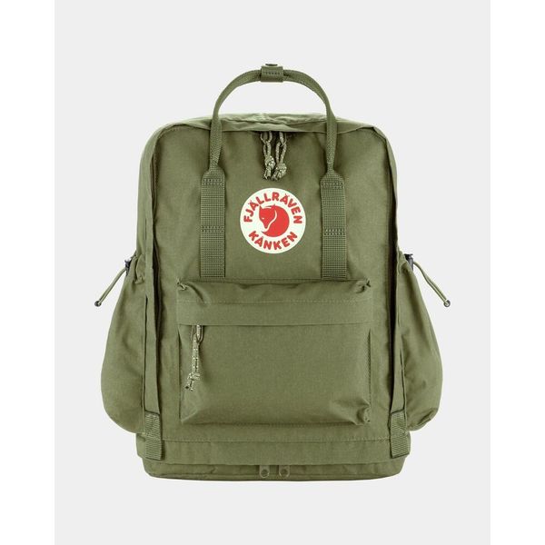 Plecak dla dorosłych Fjallraven Kanken Outlong. Zielone plecaki damskie Fjällräven, bez wzorów, klasyczne. Za 740.30 zł.