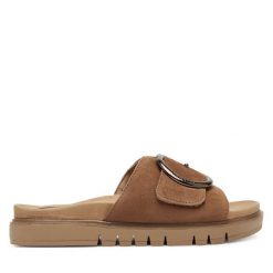 Klapki Tamaris. Brązowe klapki damskie Tamaris, bez wzorów, bez obcasa. Za 219.99 zł.