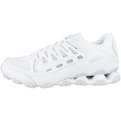 Buty do biegania męskie Nike Reax 8 TR. Białe obuwie do biegania damskie Nike. Za 535.00 zł.