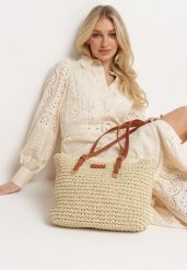 Jasnobeżowa Torebka Shopper z Plecionki z Rączkami z Ekoskóry Buxara. Brązowe shopper bag damskie Born2be, bez wzorów, bez dodatków. Za 109.99 zł.