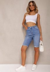 Niebieskie Szorty Jeansowe Przylegające o Długości do Kolan Namsina. Niebieskie szorty damskie Renee, bez wzorów, z jeansu, eleganckie. Za 74.99 zł.
