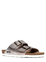 BAYTON Klapki "Ubeda" w kolorze srebrnym rozmiar: 40. Szare klapki damskie Bayton, bez wzorów, bez obcasa. Za 145.94 zł.