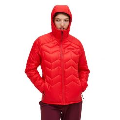 Kurtka Peak Performance damska Elevate Liner Hood Jacket czerwona - XL. Czerwone kurtki damskie Peak Performance, xl, bez wzorów, z puchu, bez kaptura. W wyprzedaży za 1,059.00 zł.