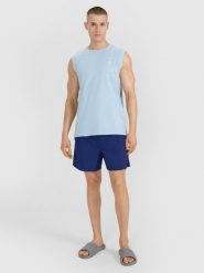 4F Spodenki casual męskie - granatowe M. Niebieskie szorty męskie 4f, z materiału, bez kołnierzyka. W wyprzedaży za 39.99 zł.