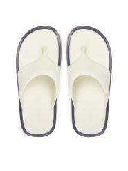 Melissa Japonki Float Ad. 33915 Biały. Białe klapki damskie Melissa, bez wzorów, z tworzywa sztucznego, bez obcasa. Za 269.99 zł.
