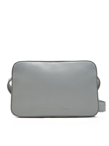 Calvin Klein Torebka Embossed Logo Camera Bag K60K612555 Szary. Szare listonoszki damskie CALVIN KLEIN, bez wzorów, z materiału, bez dodatków. Za 229.99 zł.