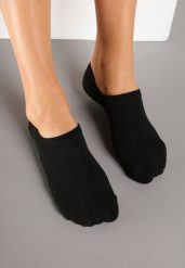 Czarne Skarpety Stopki z Wiskozy 3 Pack Wriefra. Czarne skarpetki damskie Born2be, bez wzorów, z wiskozy. Za 8.99 zł.