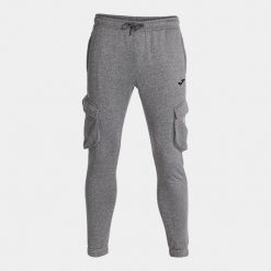 Spodnie cargo Joma Campus Street. Szare spodnie materiałowe męskie Joma, bez wzorów, z polaru, street. Za 362.50 zł.