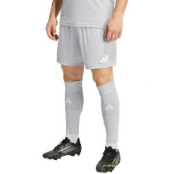 Spodenki męskie adidas Entrada 26 szare JZ2515. Szare szorty męskie Adidas, l, z materiału, na fitness i siłownię. Za 60.99 zł.