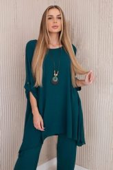 Komplet bluzka + spodnie z wisiorkiem morski. Zielone spodnie materiałowe damskie Kesi Włoski, z aplikacjami, z poliesteru, biznesowe. Za 196.55 zł.