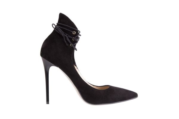 Szpilki Bayla-097 Z6940-447 Czarny, Skóra naturalna - 41. Czarne szpilki Bayla, bez wzorów, z materiału, bez obcasa. W wyprzedaży za 89.10 zł.