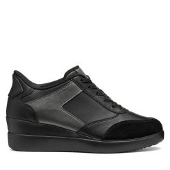 Półbuty Geox. Czarne półbuty damskie Geox, bez wzorów, bez obcasa, na płaskiej podeszwie. Za 449.99 zł.