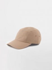 Czapka z daszkiem TBS Activ. Niebieskie czapki męskie Tbs, bez wzorów, z materiału, eleganckie. Za 186.00 zł.