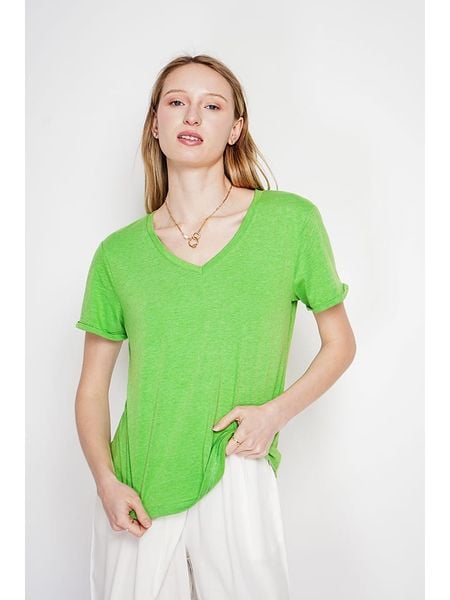Le Jardin du Lin Koszulka w kolorze zielonym rozmiar: 34. Zielone t-shirty damskie Le jardin du lin, bez wzorów, bez kołnierzyka. Za 81.95 zł.