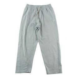 Second life - Spodnie dresowe męskie Gymshark oversize szare - Stan bardzo dobry. Szare spodnie sportowe męskie Gymshark, z dresówki. Za 106.46 zł.