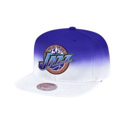 Czapka typu snapback Mitchell & Ness Color Fade Utah Jazz. Białe czapki męskie Mitchell & Ness, bez wzorów. Za 213.50 zł.