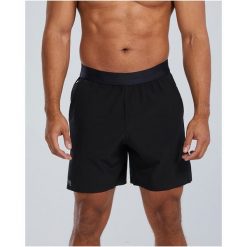 Spodenki treningowe męskie TYR SOL SHORT UNLINED 7". Czarne szorty męskie TYR, bez kołnierzyka. Za 349.98 zł.