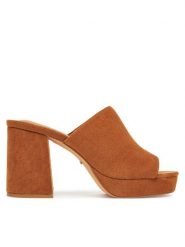 DeeZee Klapki KK5606-1 Brązowy. Brązowe klapki damskie DeeZee, bez wzorów, z materiału, bez obcasa. Za 149.99 zł.