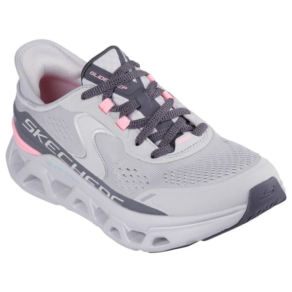 Buty sportowe Skechers Slip-ins Glide Step Altus. Czerwone buty sportowe na co dzień damskie Skechers, bez wzorów, z syntetyku. Za 441.99 zł.