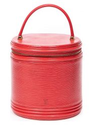 Louis Vuitton Skórzana torebka w kolorze czerwonym - 19 x 19 x 18 cm rozmiar: onesize. Czerwone torebki klasyczne damskie Louis Vuitton, bez wzorów, z materiału, bez dodatków. Za 4,262.99 zł.