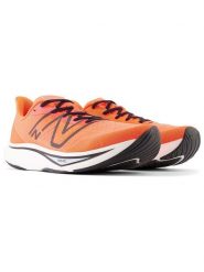 New Balance Buty "FuelCell Rebel v4" w kolorze pomarańczowym do biegania rozmiar: 41,5. Pomarańczowe obuwie trekkingowe damskie New Balance. Za 312.58 zł.