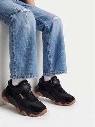 Guess Sneakersy CEO-CP40GG08W2026 Czarny. Czarne buty sportowe dziewczęce Guess, z aplikacjami, z materiału, bez zapięcia. Za 229.99 zł.
