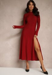 Bordowa Elegancka Sukienka z Wiskozą i Brokatem Werista. Czerwone sukienki damskie Renee, na zimę, l, bez wzorów, z materiału, eleganckie, bez kołnierzyka, bez ramiączek, maxi. W wyprzedaży za 135.99 zł.