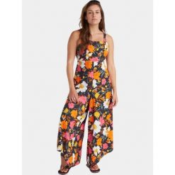 Sukienka Damska O'Neill Alba. Sukienki damskie O'neill, bez wzorów, z materiału, eleganckie, bez kołnierzyka, bez ramiączek. Za 379.00 zł.