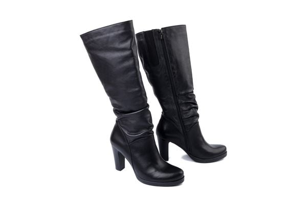 BIOECO BY ARKA 7356 0308+0989 czarny, kozaki damskie. Czarne kozaki damskie Bioeco by Arka, z polaru, bez obcasa, na obcasie. Za 409.44 zł.