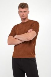 T-shirt męski dzianinowy z wełną EMPORIO ARMANI. T-shirty męskie Emporio Armani, l, bez wzorów, z dzianiny, bez kołnierzyka. W wyprzedaży za 499.85 zł.