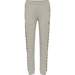Spodnie damskie Hummel Lmove Classics. Szare spodnie materiałowe damskie HUMMEL, bez wzorów, sportowe. W wyprzedaży za 167.00 zł.