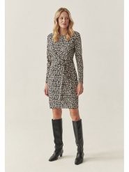 TATUUM Sukienka "Kilig" w kolorze czarno-kremowym rozmiar: M. Czarne sukienki damskie Tatuum, m, bez wzorów, bez kołnierzyka, bez ramiączek, midi. Za 172.49 zł.