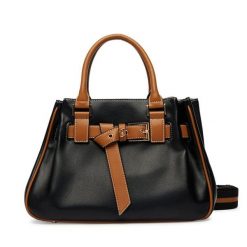 Torebka Liu Jo. Czarne torebki klasyczne damskie Liu Jo, bez wzorów, bez dodatków. Za 679.99 zł.