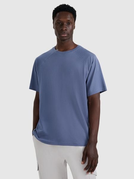 4F T-shirt oversize gładki męski - granatowy L. Niebieskie t-shirty męskie 4f, l, z aplikacjami, z bawełny, bez kołnierzyka. W wyprzedaży za 59.99 zł.