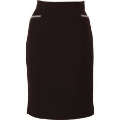 Ołówkowa spódnica ze wstawkami WIOSNA LATO. Czarne spódniczki damskie Moda Size Plus Iwanek, na lato, plus size, bez wzorów, z bawełny, biznesowe, z podwyższonym stanem, plus size, koszulowe. W wyprzedaży za 39.00 zł.