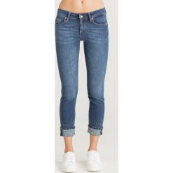 JEANSY MONROE BOTTOM UP SLIM FIT LIU JO. Niebieskie jeansy damskie Liu Jo. Za 699.00 zł.