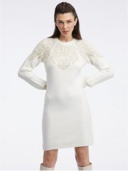 Orsay Sukienka dzianinowa w kolorze białym rozmiar: S. Białe sukienki damskie ORSAY, na co dzień, s, bez wzorów, z dzianiny, bez kołnierzyka, bez ramiączek, mini, proste. Za 69.91 zł.