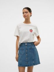 Vero Moda Koszulka "Berta" w kolorze białym rozmiar: M. Białe bluzki damskie Vero Moda, m, bez wzorów, z bawełny, bez kołnierzyka, bez ramiączek. Za 57.06 zł.