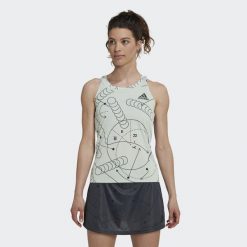 Damski klub tenisowy graficzny tank top adidas. Zielone topy sportowe damskie Adidas, xs, bez wzorów, z materiału, bez ramiączek. Za 176.30 zł.