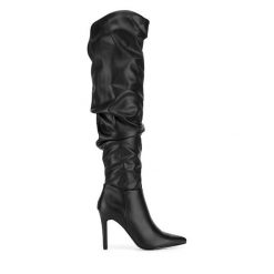 Kozaki DeeZee. Czarne kozaki damskie DeeZee, bez obcasa, na szpilce. Za 249.99 zł.