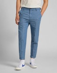SPODNIE MĘSKIE LEE TAPERED CHINO RINSE L70RNB36 112118725. Spodnie materiałowe męskie Lee, bez wzorów, z jeansu. Za 209.99 zł.